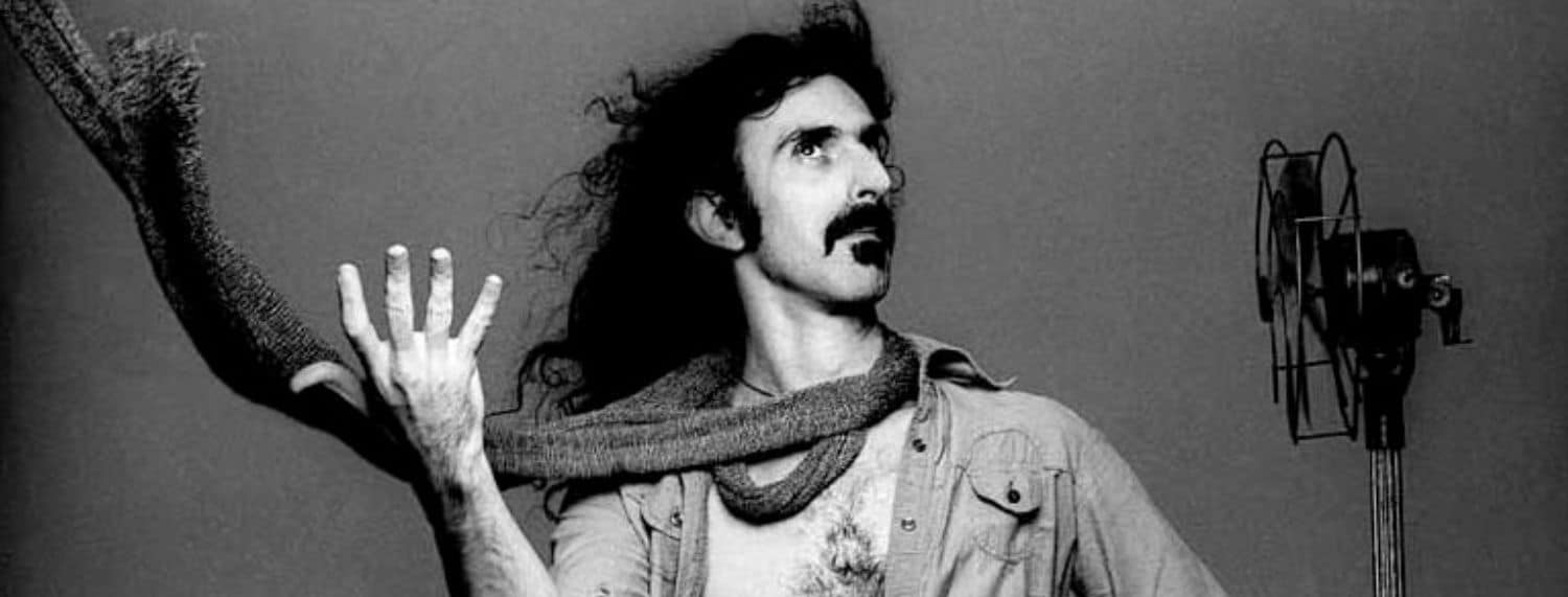 Les trois seules chansons des Beatles que Frank Zappa ait jamais aimées. Les trois seules chansons des Beatles que Frank Zappa ait jamais aimées.