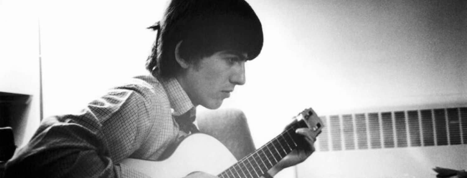 L'expert d'Antiques Roadshow fait part de son évaluation décevante de la lettre de George Harrison aux Beatles.