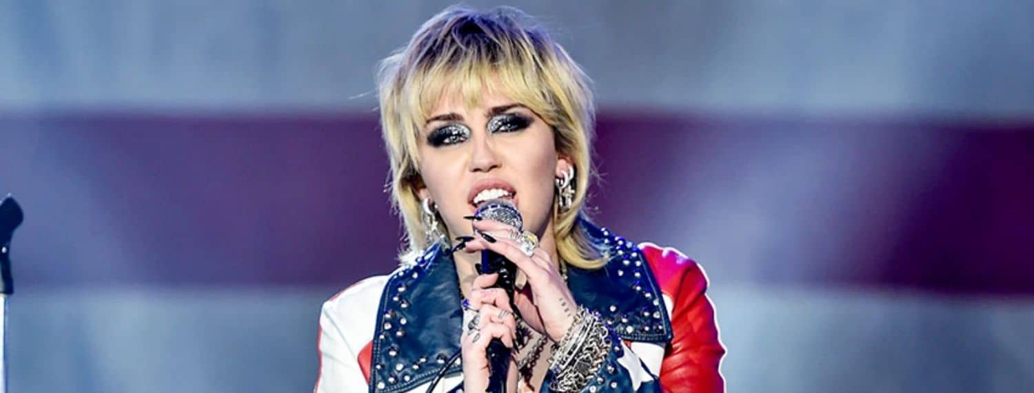 Miley Cyrus a repris la chanson "A Day in the Life" des Beatles avec un groupe de rock psychédélique