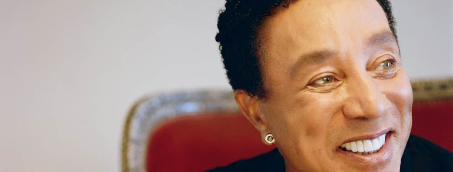 George Harrison a dit qu'il était "follement amoureux" de Smokey Robinson