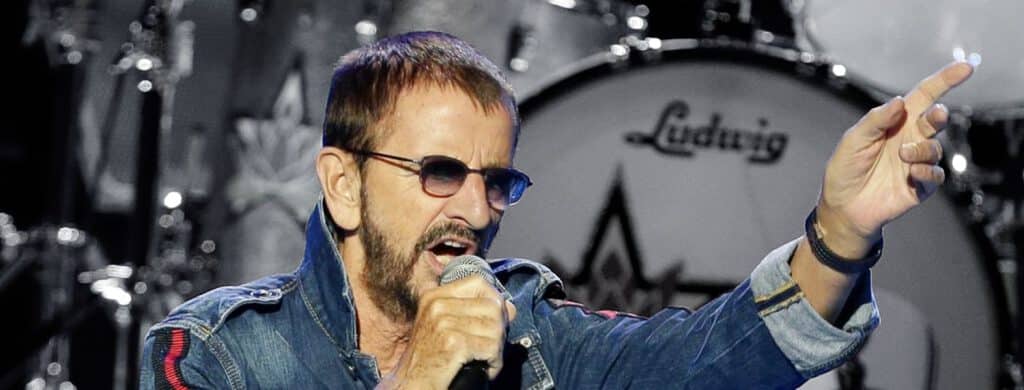 Ringo Starr parle de sa nouvelle musique, de la reprise de sa tournée et de la "magie" d'un passe-temps inattendu.