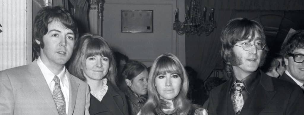 Pourquoi Paul McCartney savait que le premier mariage de John Lennon était voué à l'échec