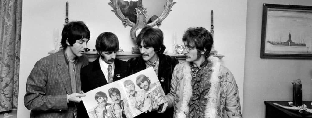 George Harrison a ajouté des images de gourous vénérés à la couverture de l'album "Sgt. Pepper's" comme "indices de son aspect spirituel".