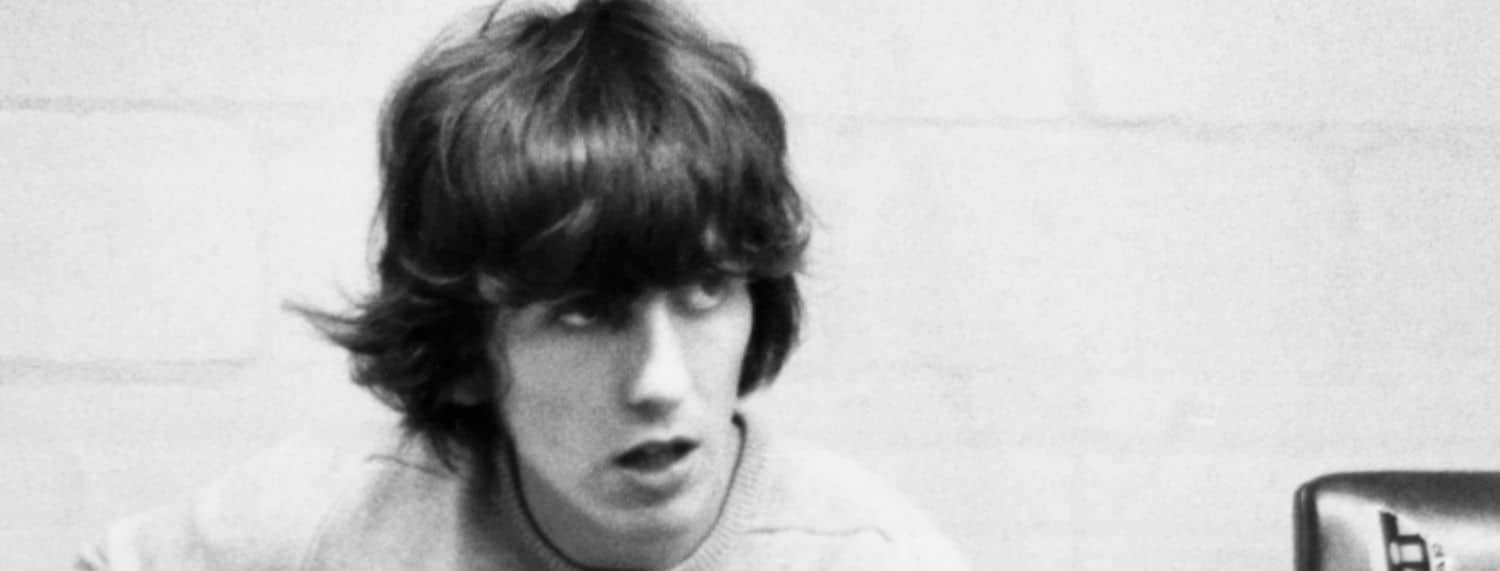 George Harrison a fait une première impression désagréable à un important producteur des Beatles.