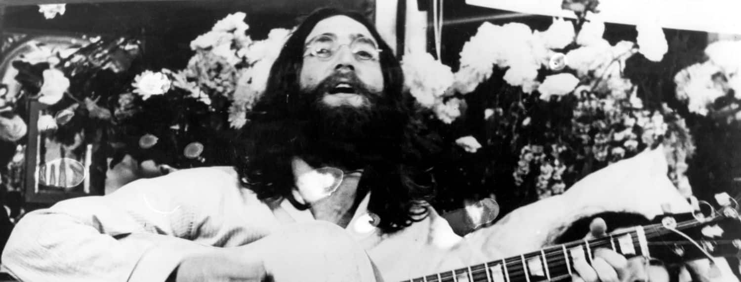 John Lennon a déclaré qu'une chanson de l'"Album blanc" des Beatles était destinée à cacher sa véritable personnalité.