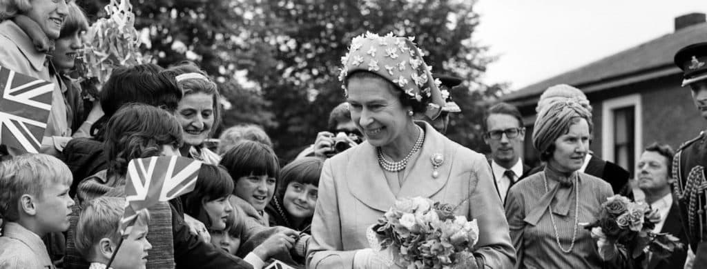 Pourquoi George Harrison a déclaré que la gentillesse de la Reine Elizabeth II "n'a fait qu'empirer les choses".