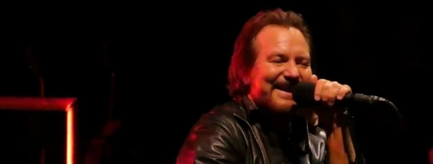 Regardez Pearl Jam reprendre la chanson "Her Majesty" des Beatles à Toronto, à l'occasion du décès de la reine Elizabeth II.