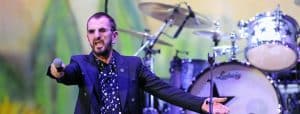 Ringo Starr a révélé un jour qu'il n'arrivait pas à ressembler à Frank Sinatra : "Je n'ai pas encore réussi".