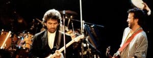 George Harrison a déclaré qu'Eric Clapton faisait des choses à la guitare qui lui auraient pris toute la nuit pour comprendre, mais il a également étonné Clapton.