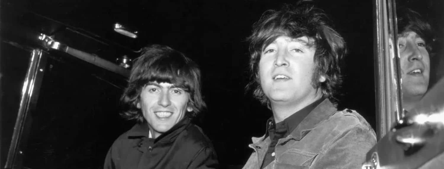 John Lennon a déclaré que George Harrison et lui n'étaient pas aussi "stables" que les autres Beatles.