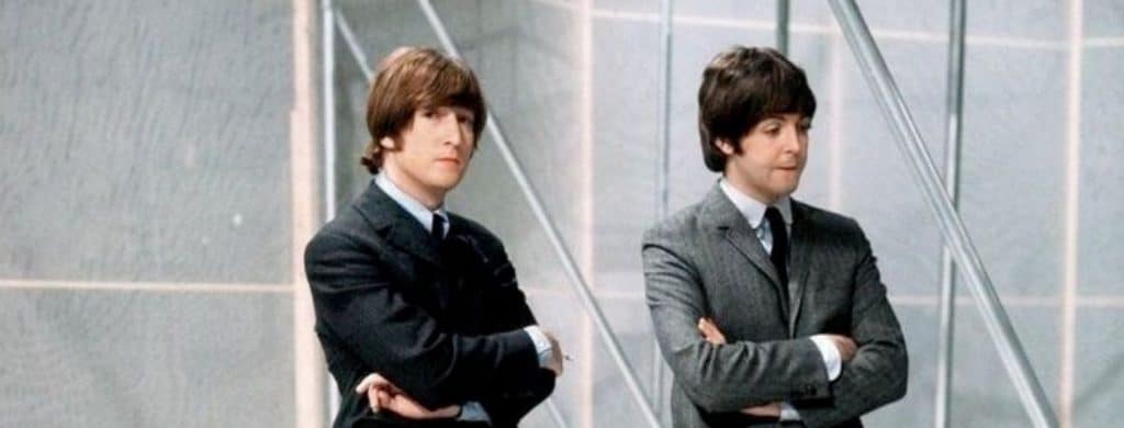 Les critiques saluent les éditions de luxe de "Revolver" des Beatles, "révélatrices et étonnantes".
