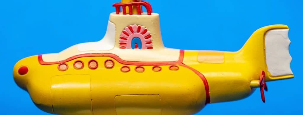 Écoutez la démo acoustique de John Lennon sur la chanson " Yellow Submarine " des Beatles.