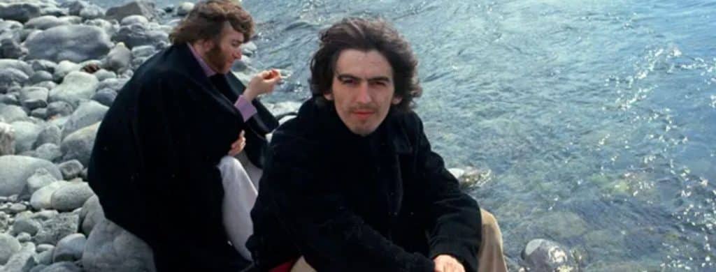 George Harrison a déclaré que la seule façon de trouver son vrai moi est de méditer ou de faire du yoga.