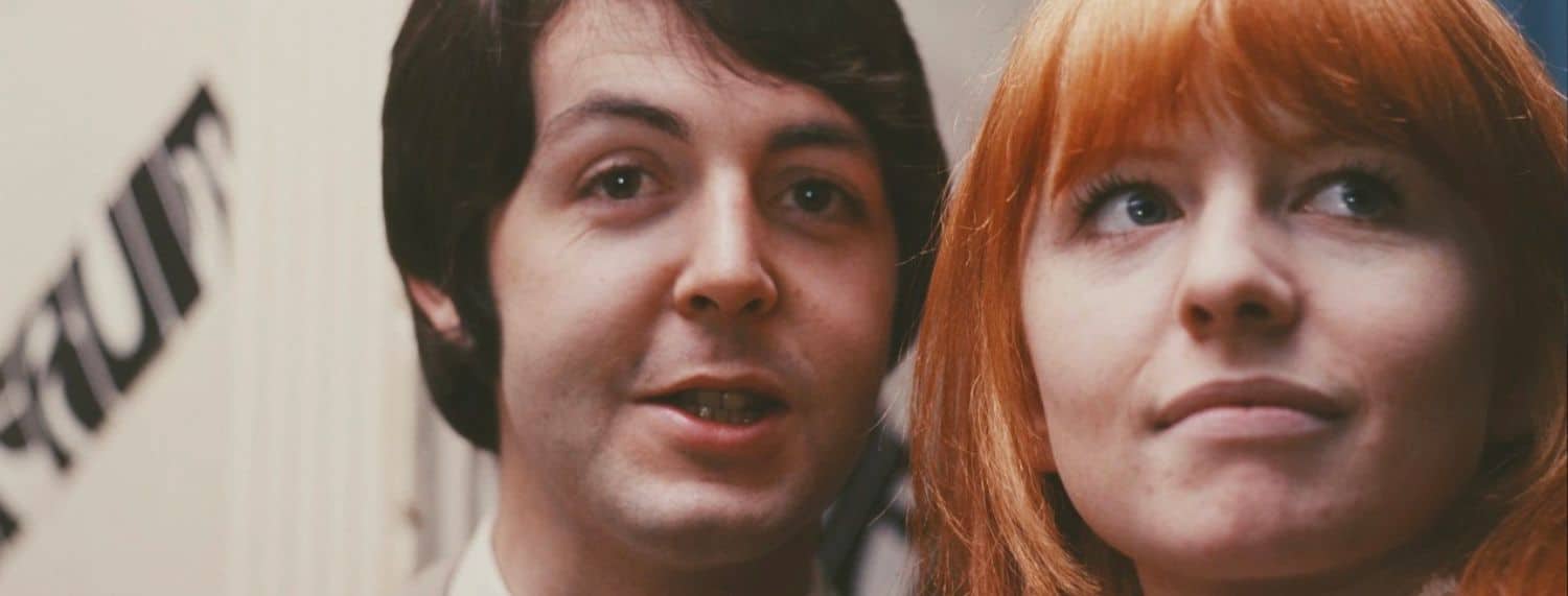La petite amie de Paul McCartney a déclaré que la façon dont il se comportait avec ses fans était "égoïste" et "peu sûre d'elle".