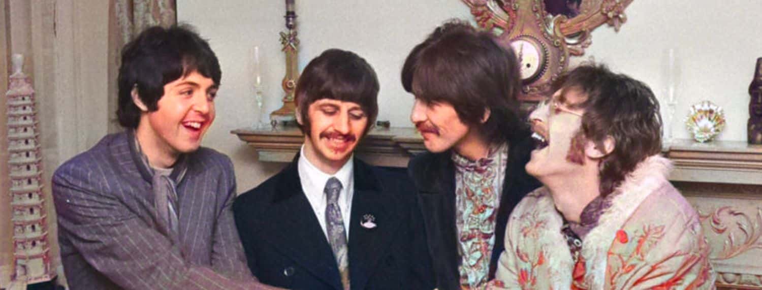 George Harrison a déclaré qu'il était dans "un autre monde" pendant que les Beatles enregistraient "Sgt. Pepper" et "Magical Mystery Tour".