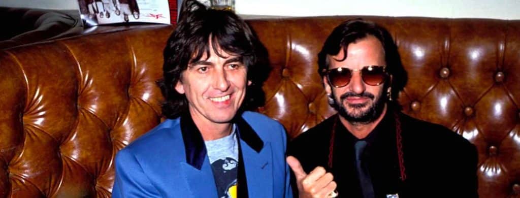 Ringo Starr a déclaré que George Harrison avait la "personnalité du sac de perles et le sac de colère" : "Il était très noir et blanc".