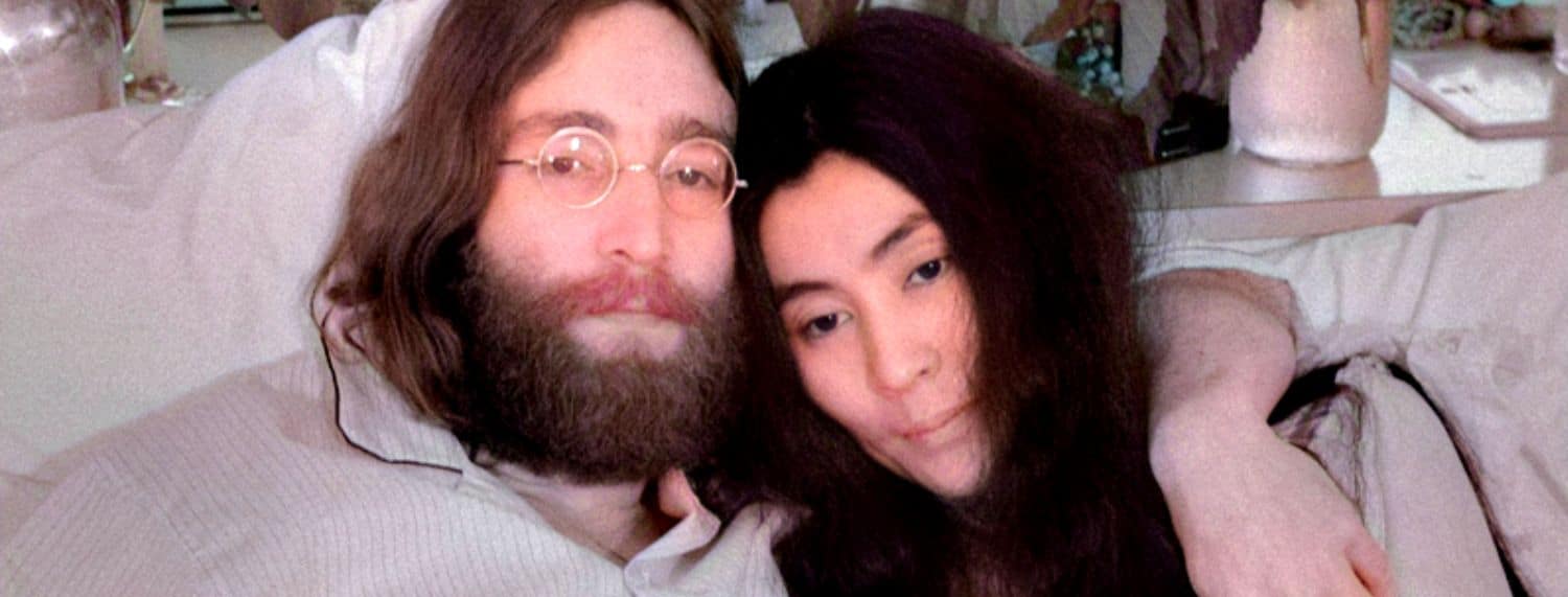 Ce que pensait Yoko Ono du fait d'être appelée "Mère Supérieure" dans la chanson des Beatles "Happiness Is a Warm Gun"
