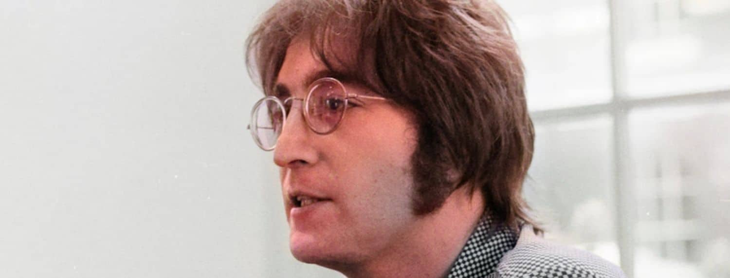 La petite amie de John Lennon disait qu'il pouvait être "insupportable" à fréquenter