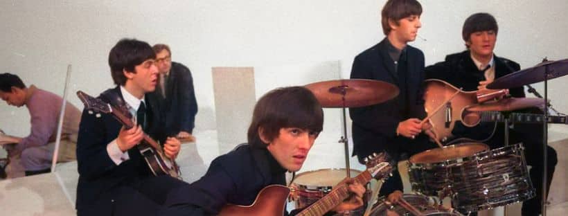 Paul McCartney a déclaré que George Harrison était "insolent" et avait une bonne opinion de lui-même lorsqu'il était enfant