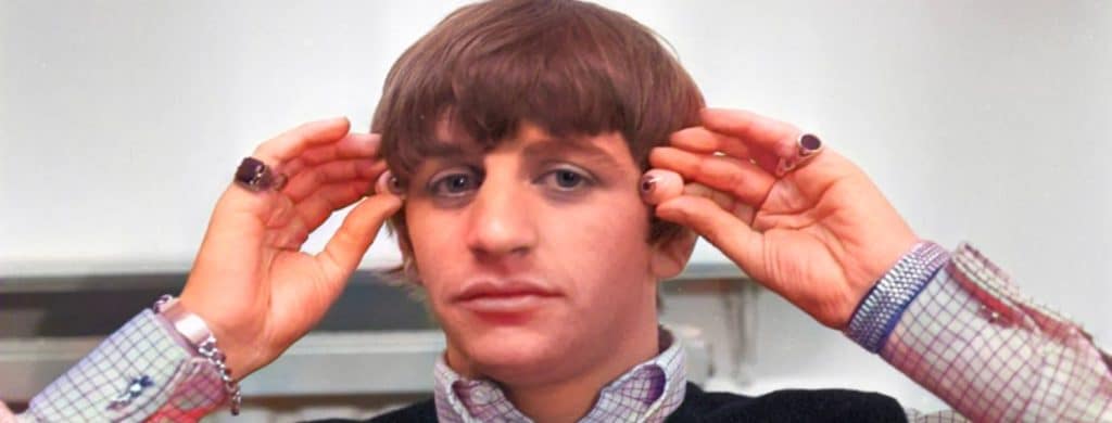Ringo Starr a envisagé de recourir à la chirurgie plastique en raison de la fréquence à laquelle les gens parlaient de son apparence.