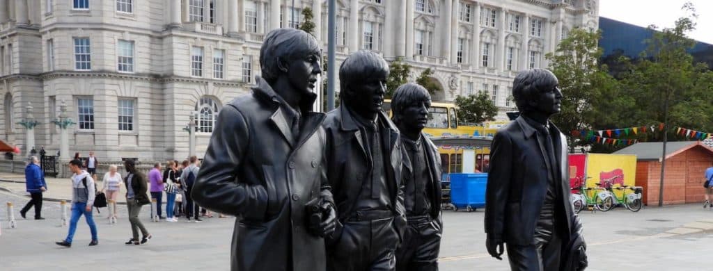 John Lennon pense que Paul McCartney a exagéré l'importance des Beatles.