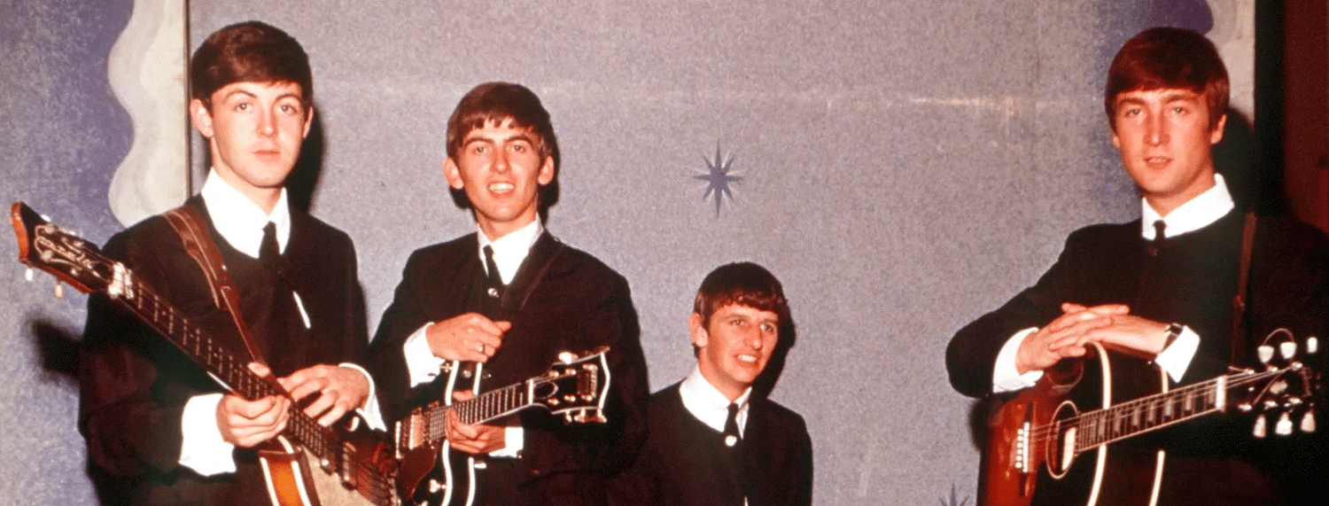 Comment la chanson des Beatles " Twist and Shout " a inspiré la chanson de David Bowie " Let's Dance ".