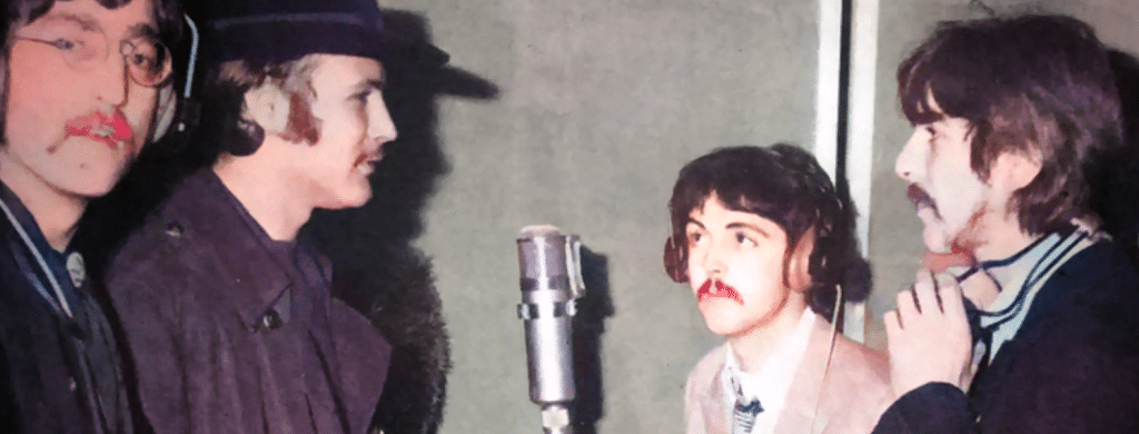 David Crosby a déclaré qu'il était plus proche de George Harrison que de tout autre Beatle.