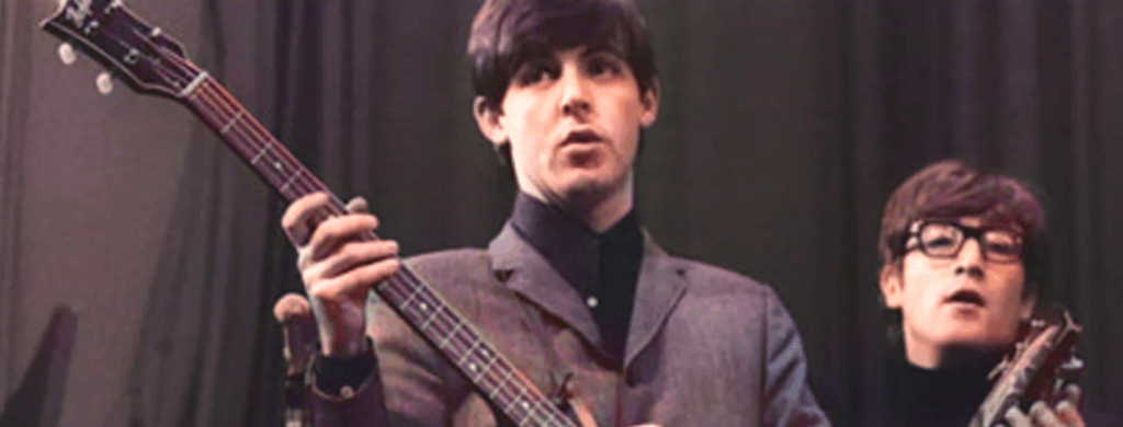 John Lennon pensait que deux membres des Beatles étaient inutiles.