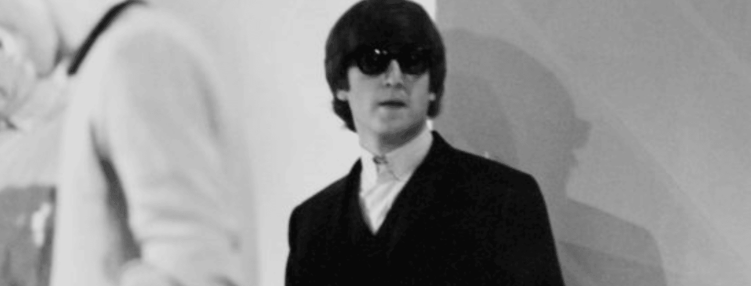 Selon Cynthia Lennon, John Lennon se "moquait" des personnes handicapées lorsqu'il était étudiant