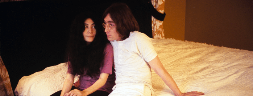 Cynthia Lennon " reconnaissait à peine " John Lennon pendant sa relation avec Yoko Ono