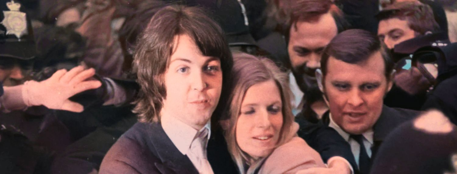 Pourquoi Paul McCartney a vraiment jeté des ordures aux journalistes qui voulaient une réponse à la théorie de la conspiration "Paul est mort".