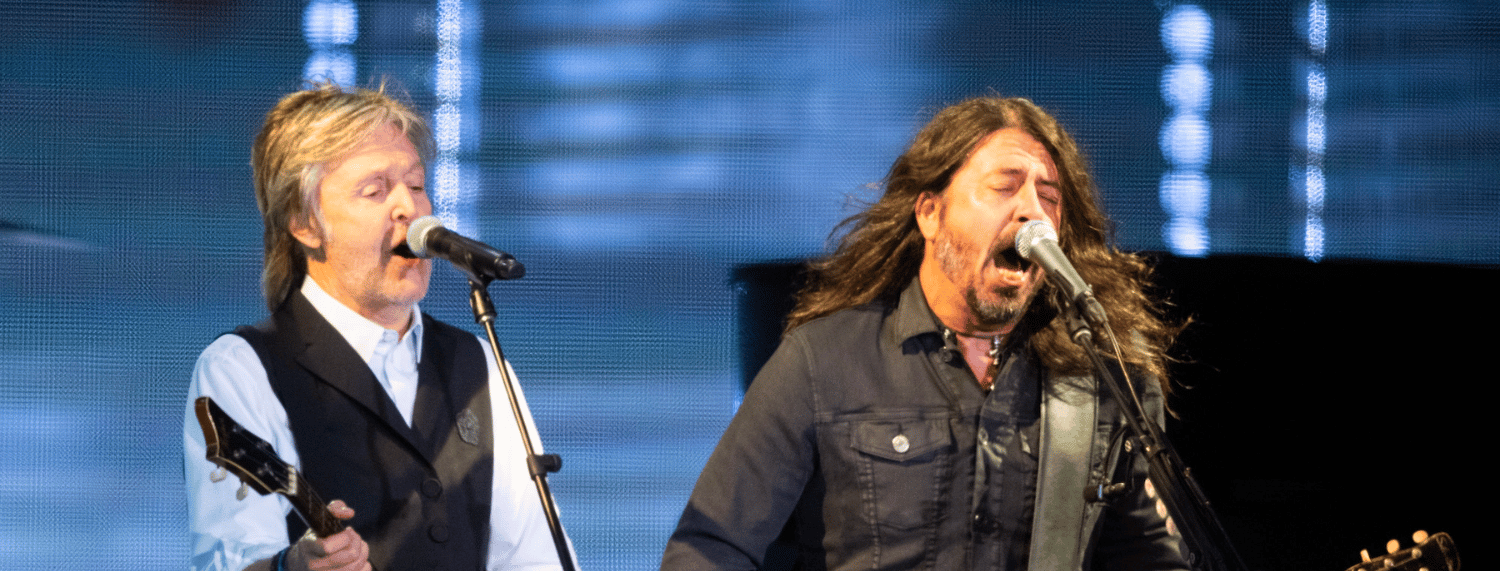 Paul McCartney a joué avec Nirvana et n'en avait aucune idée.