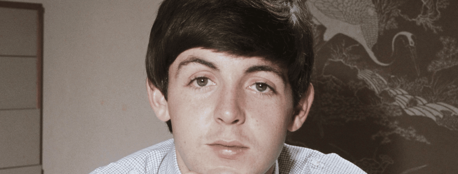 Paul McCartney ne pouvait plus écouter la chanson des Beatles "Happiness Is a Warm Gun" de la même manière à cause de la mort de John Lennon.