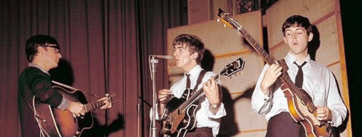 Paul McCartney a révélé que les Beatles se produisaient autrefois sous des "noms du showbiz" : "Je suis devenu Paul Ramon".