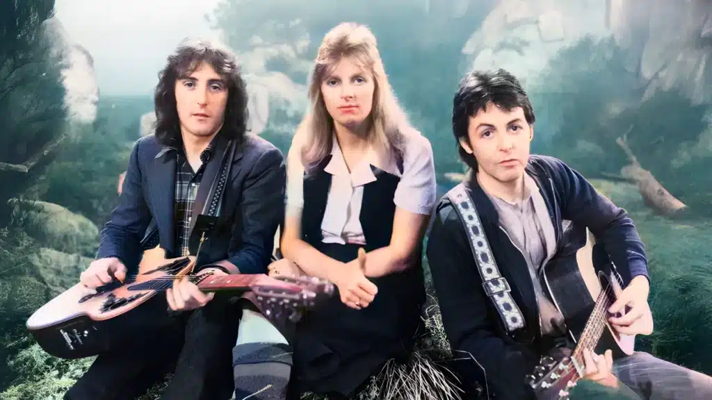 Où est l'ancien musicien des Wings, Denny Laine, maintenant ?