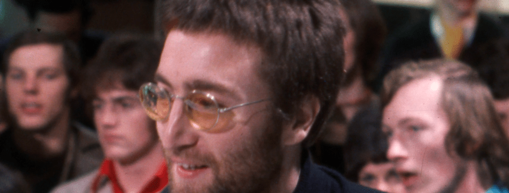 John Lennon a dit que "Instant Karma ! ressemble à une chanson des Beatles.