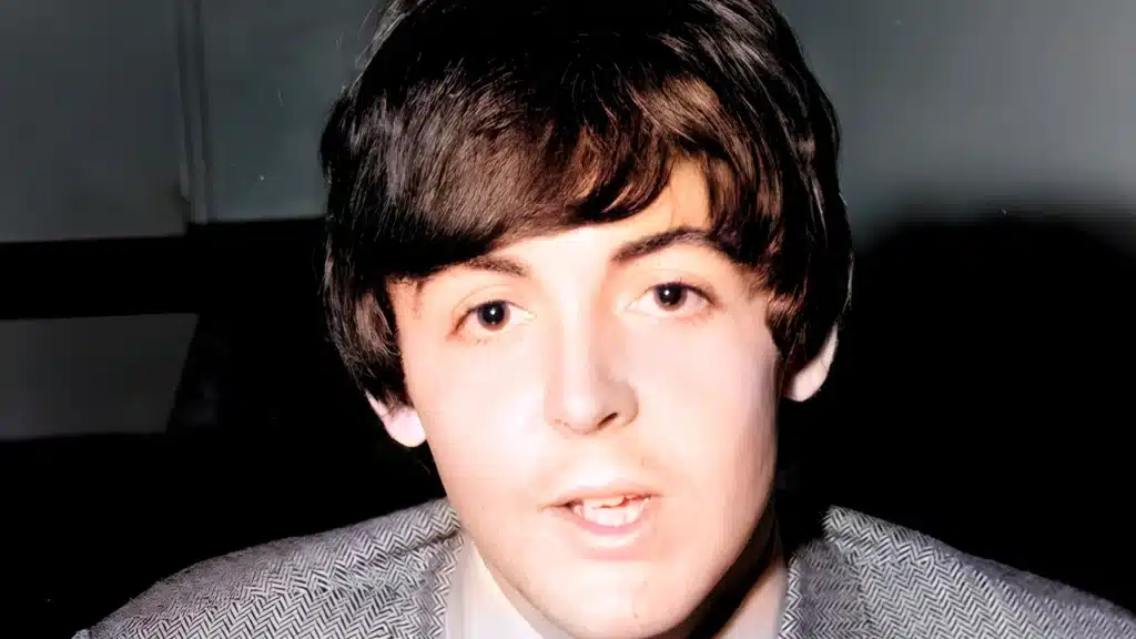 Les paroles des Beatles, Paul McCartney, que l'on croyait "sans vergogne".