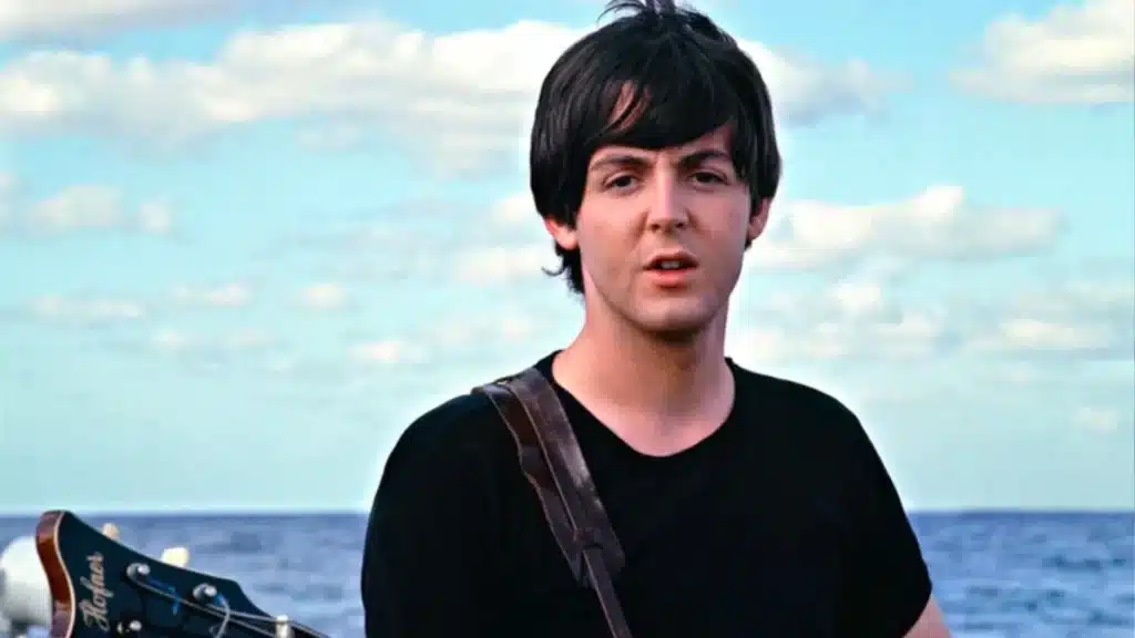 Pourquoi Paul McCartney aime le mot "paperback".