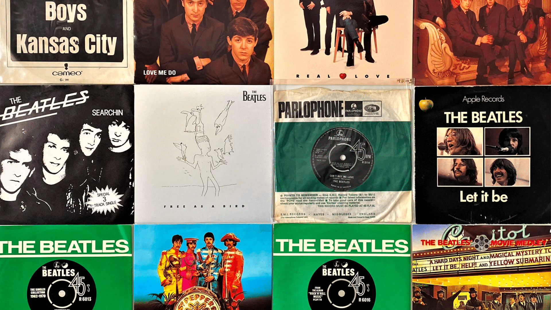 Une collection de 175 pièces des Beatles, dont le livre d'école de Paul McCartney, est mise aux enchères.