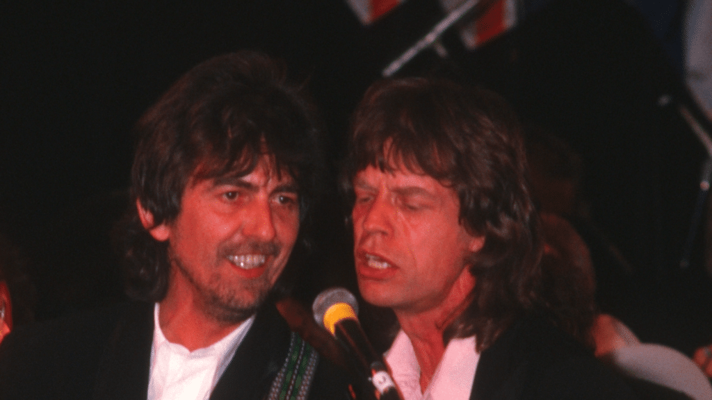 Mick Jagger admet qu'il est impossible de rivaliser avec les Beatles