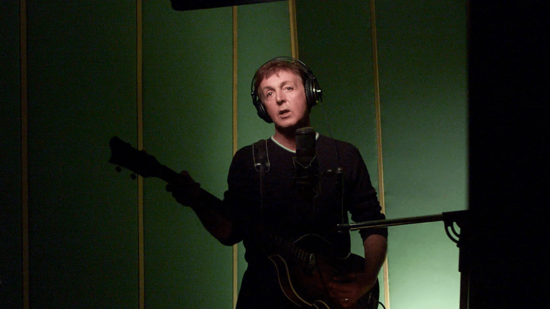 Paul McCartney dit qu'il fait souvent un "tour de passe-passe" lorsqu'il écrit des chansons