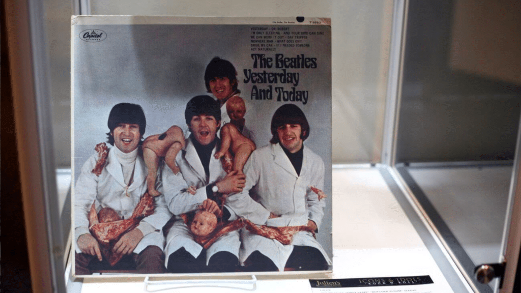 Les Beatles et leurs plus grands scandales des années 1960