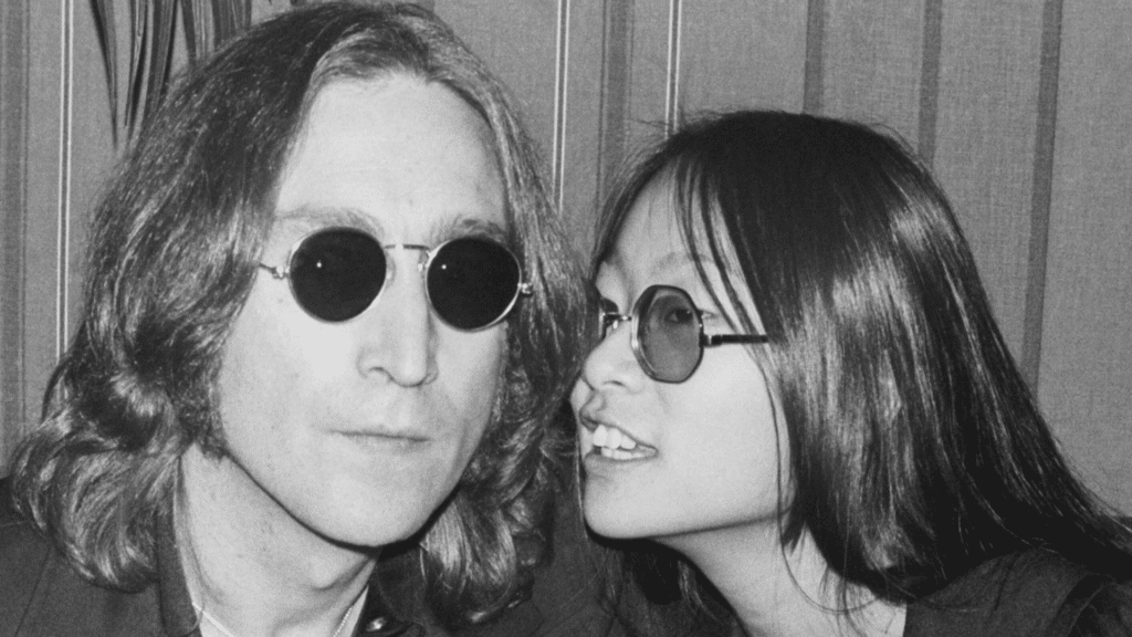 John Lennon rêve de "#9 Dream" avec May Pang - Histoire inédite | Les Beatles