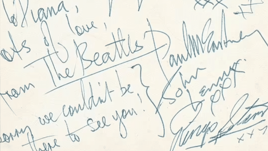 Un mot d'excuse signé par les Beatles vendu aux enchères pour 11 520 £