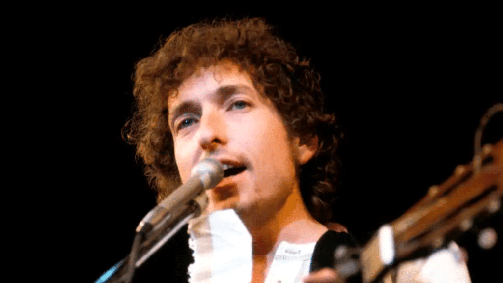 Pochette de l'album John Wesley Harding de Bob Dylan avec visages cachés possibles