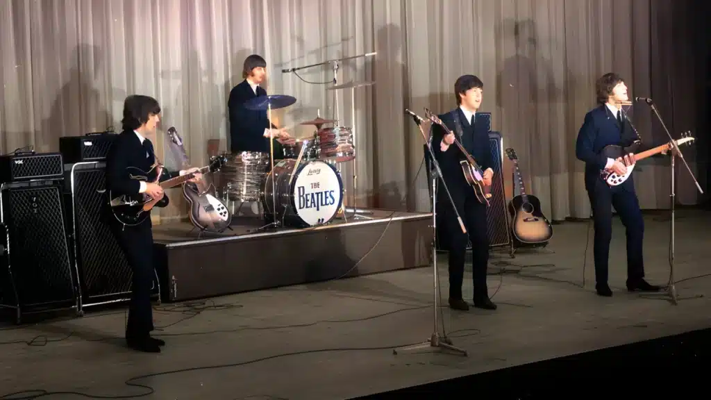 Pour les fans des Beatles, de « nouvelles » chansons générées par l’IA