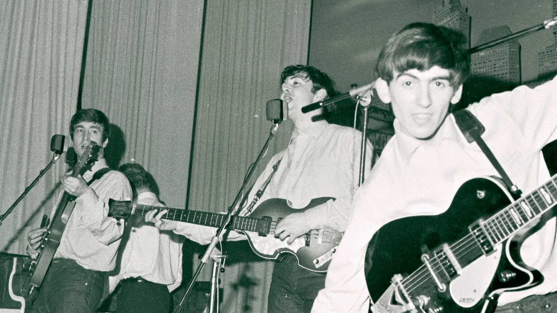 Le Job Secret des Beatles à Hambourg : Annoncer le Couvre-feu