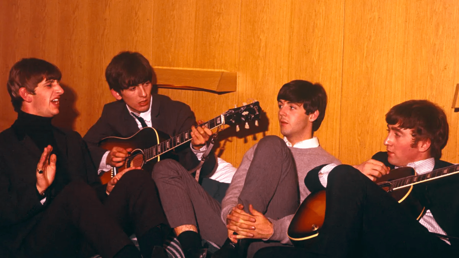 George Martin et l'Accord 'Ringard' des Beatles dans 'She Loves You'