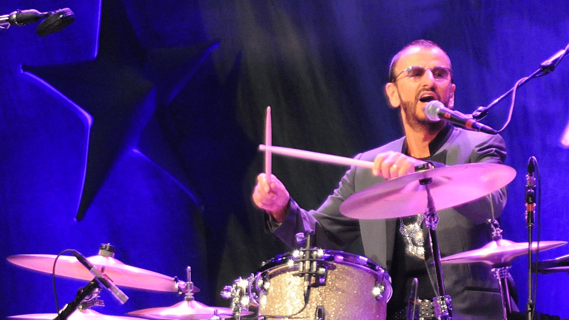 Ringo Starr : Le secret de son talent à la batterie sans entrainement