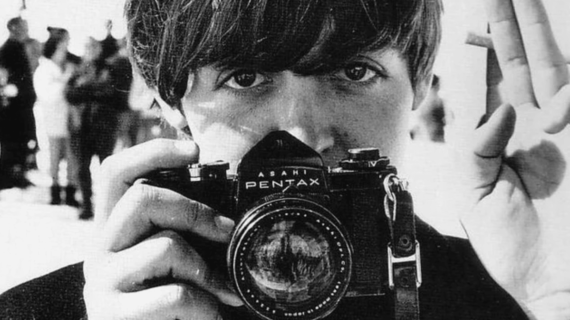Paul McCartney retrouve ses 'Photos Perdues' de 1964 et révèle le rôle de l'IA chez les Beatles